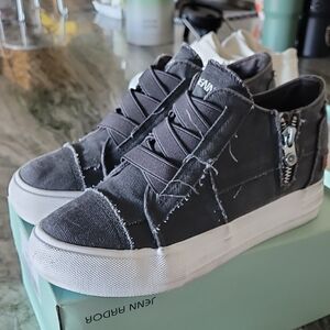 Jenn Ardor Black and White Sneakers